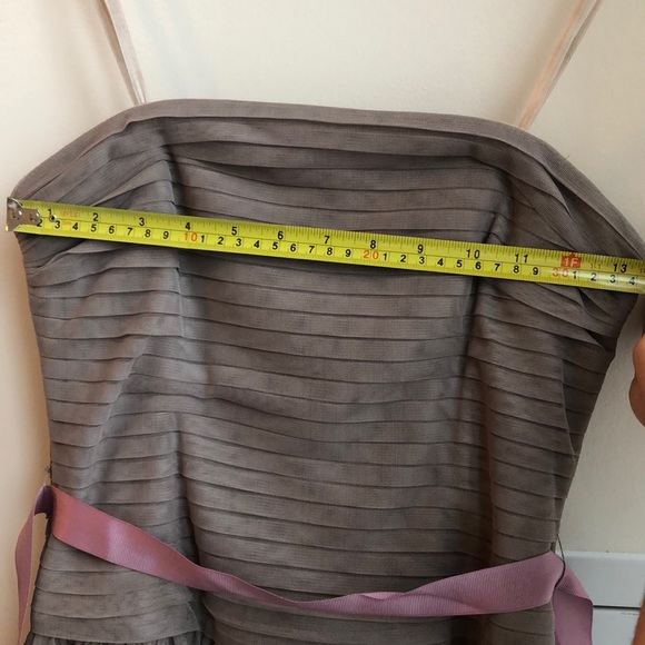 BCBGMaxAzria dress size 4 - Picture 7 of 8